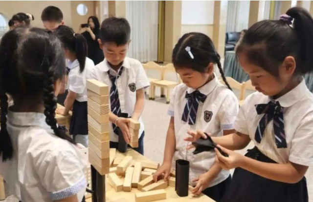 触手可及线下近在家门口使无数婴幼儿和他们的家庭获益 触手可及线下近在家门口使无数婴幼儿和他们的家庭获益